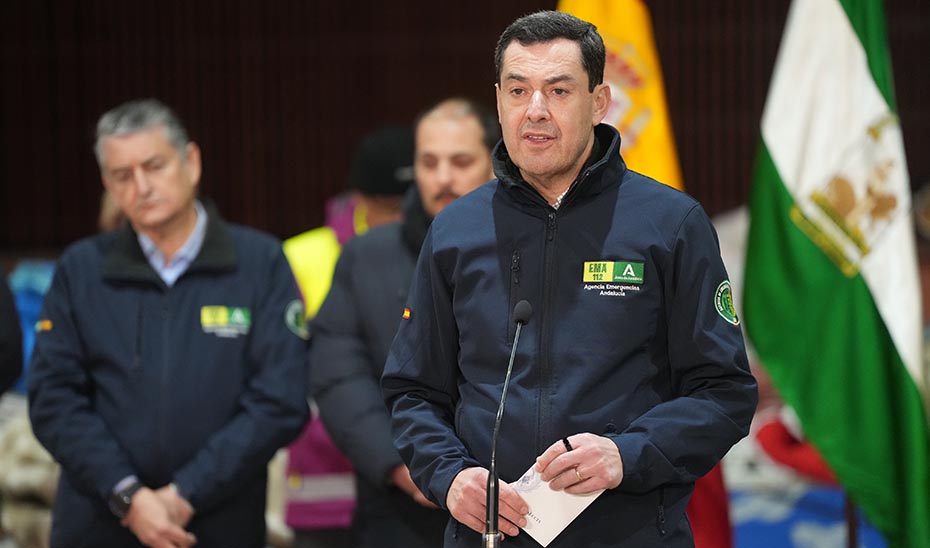 Moreno destaca la labor de los servicios de emergencia tras el accidente ferroviario de Adamuz