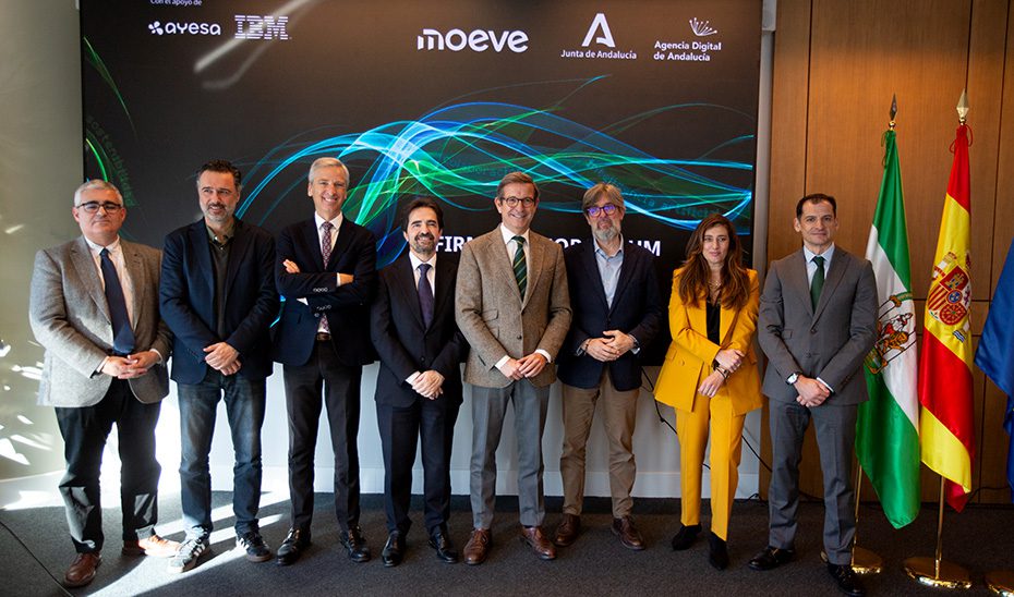 La Junta y Moeve impulsan la computación cuántica e inteligencia artificial para la industria andaluza