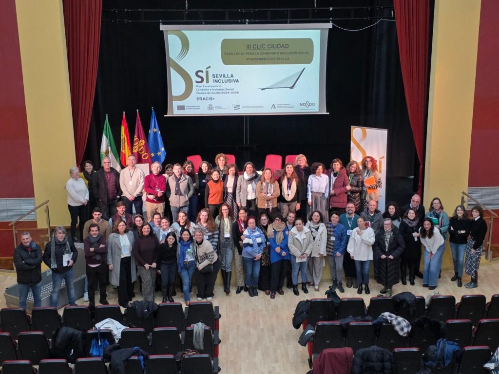 Sevilla alcanza el 60,7% de inserción laboral en zonas vulnerables con ERACIS+