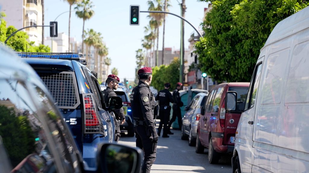 La Policía Local realiza más de 200 actuaciones en una operación en El Cerezo, Los Pajaritos y Su Eminencia
