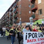 Los manifestantes a su paso por León XIII.