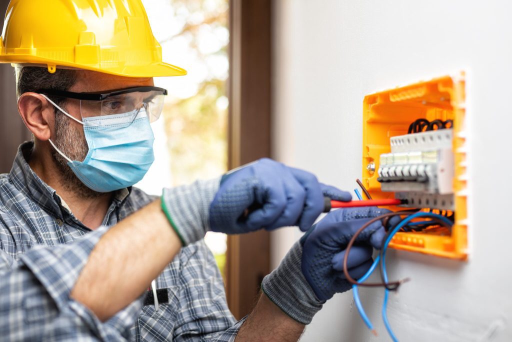 Instalador Electricista en Dos Hermanas con contrato indefinido