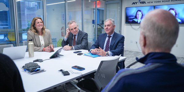José Luis Sanz viaja a Nueva York para sellar colaboraciones con la Maratón de la 'Gran Manzana'