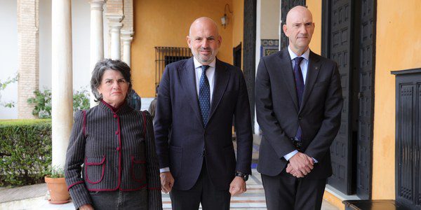 El Real Alcázar acoge la presentación de un número especial sobre el V Centenario de las bodas de Carlos V