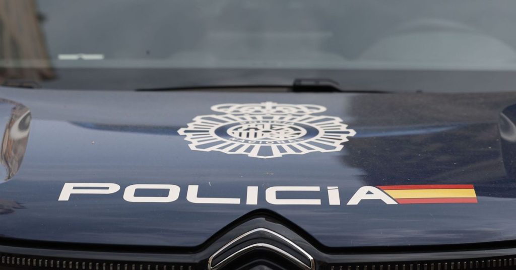 El Sevilla FC rescinde el contrato de su jefe de seguridad tras ser detenido por un hurto en Nervión