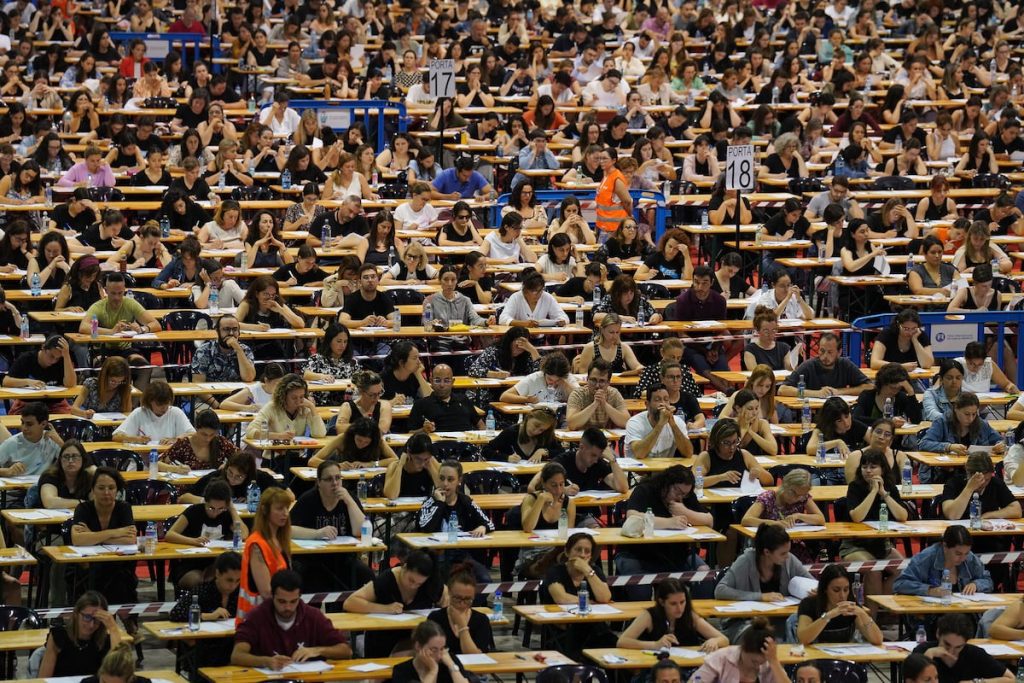 El Gobierno prepara una oferta con 27.000 puestos de empleo público