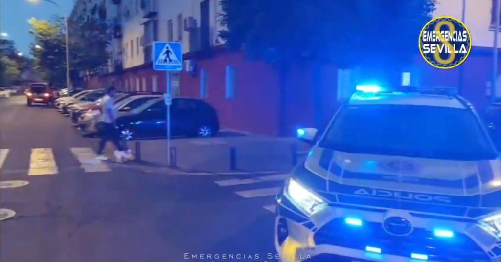 Niño de 7 años, muy grave tras ser atropellado por un coche en Triana