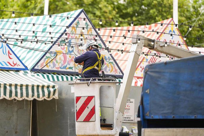 Sevilla estrena en su Feria 2026 nuevo acceso, Tranvibús y 3 millones en red eléctrica
