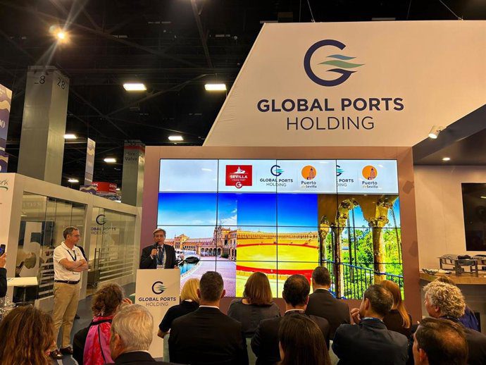 El Puerto de Sevilla prevé 90 escalas de cruceros en 2026 tras presentar su oferta en Miami