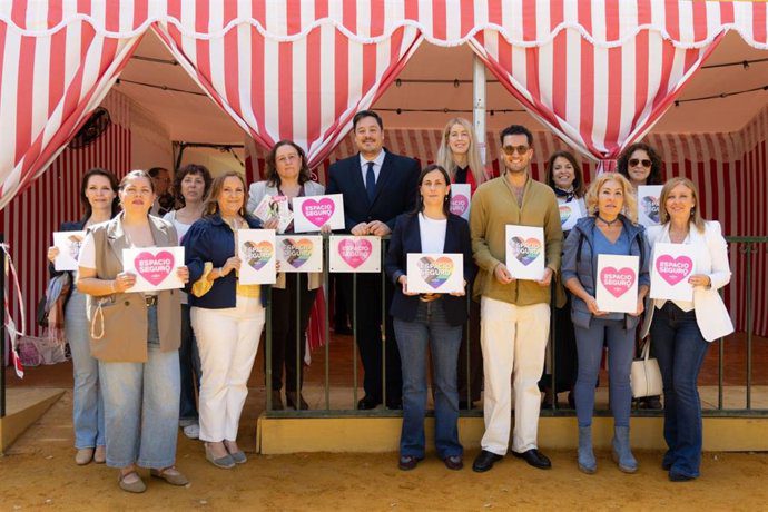 Sevilla amplía a 7,5 horas el horario de sus 3 espacios seguros en la Feria de Abril