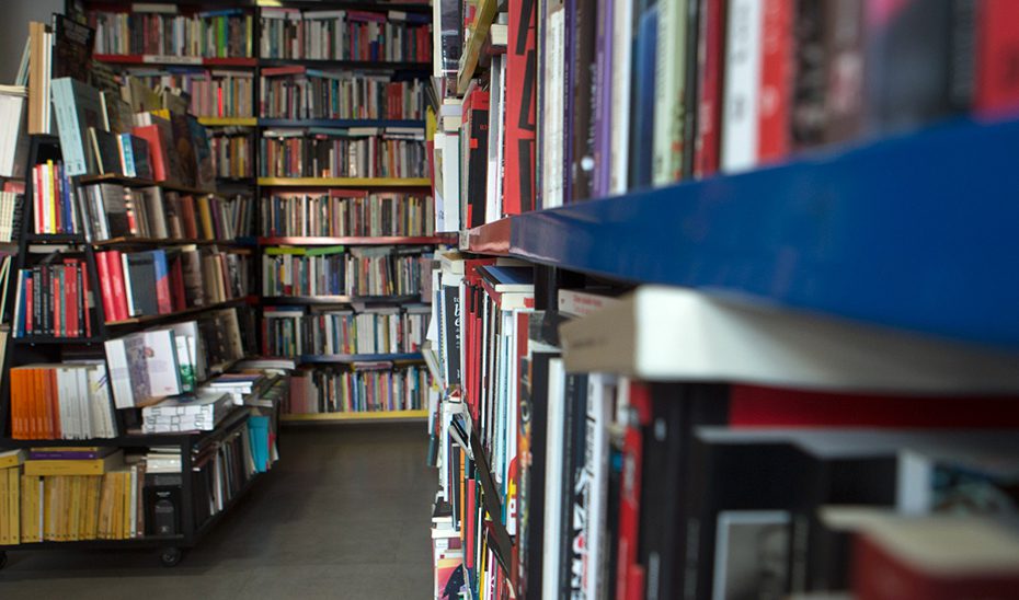 Sevilla lidera la edición de libros en papel en Andalucía con 921 títulos en el primer trimestre de 2026