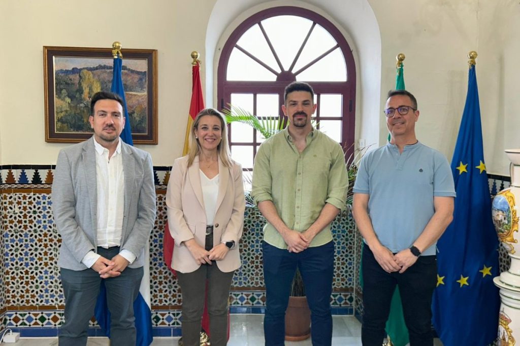 Alcalá de Guadaíra: Ayuntamiento y Banda firman convenio con 65.000 euros de ayuda