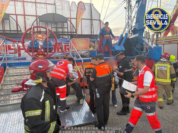 El Ayuntamiento de Sevilla estudiará personarse en el caso de la atracción de Feria que causó 4 heridos