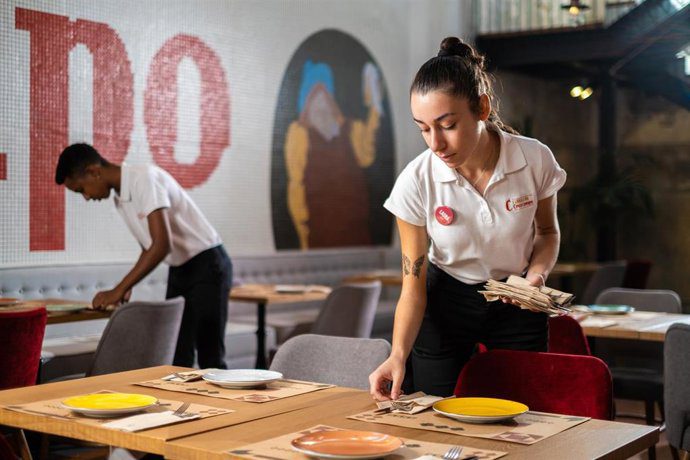 'Talento Cruzcampo' abre inscripción para formar a 400 jóvenes en hostelería
