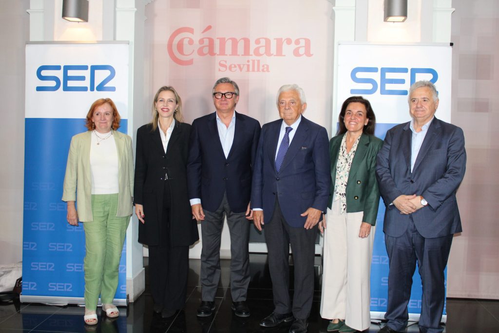Gavira (VOX) presenta sus propuestas electorales en un 'Encuentro SER' en Sevilla