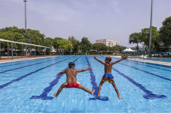Mairena del Aljarafe abre el 7 de mayo el plazo para abonos de piscinas municipales