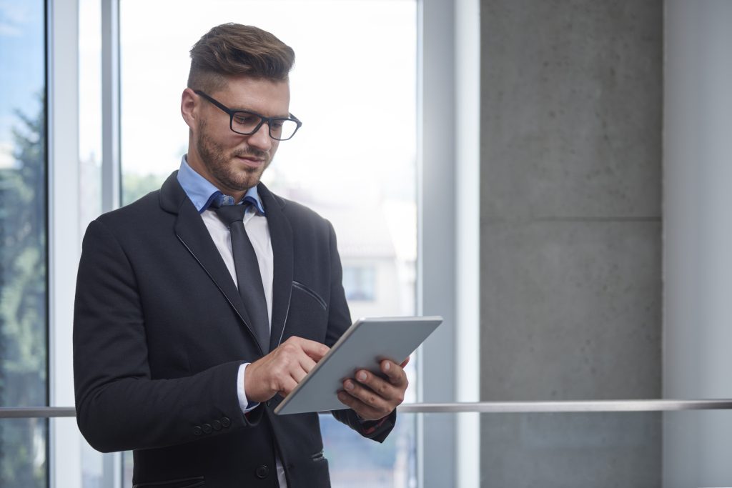 Oportunidad de empleo administrativo en Sevilla para personas con discapacidad