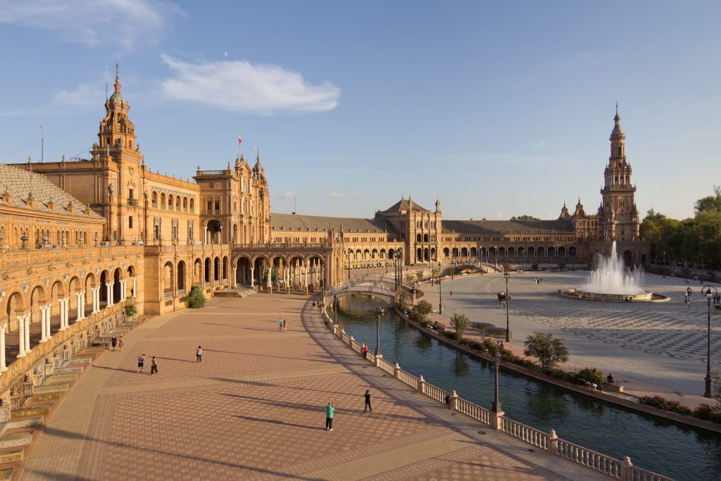 Un evento podrá tener secuestrada 60 días la Plaza de España con autorización del Ayuntamiento