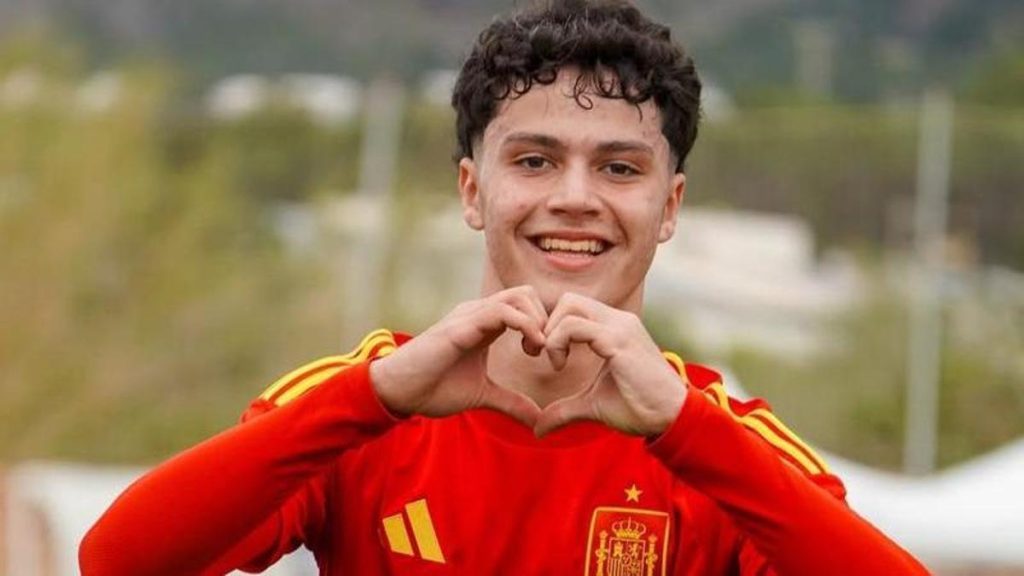 El Real Madrid ficha a Manu Navarro, máximo goleador juvenil del Betis