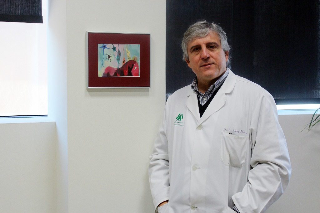 El profesor José López Barneo, experto mundial en Parkinson, recibe el XIV Premio Manuel Clavero en Sevilla