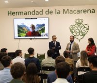 Jóvenes sevillanos de la Macarena optan a 4 becas para una expedición por España y Portugal