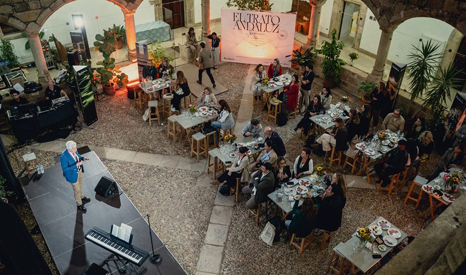 Andalucía promociona su oferta turística en Barcelona y Bilbao con 50 empresas y 240 agentes