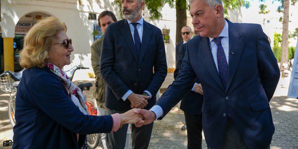 El Ayuntamiento destina casi 6 millones de euros en reurbanizar Reina Mercedes y mejorar la red de Emasesa