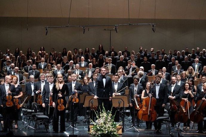 La ROSS inaugura un ciclo de conferencias sobre Mahler en el Maestranza hasta el 22 de mayo