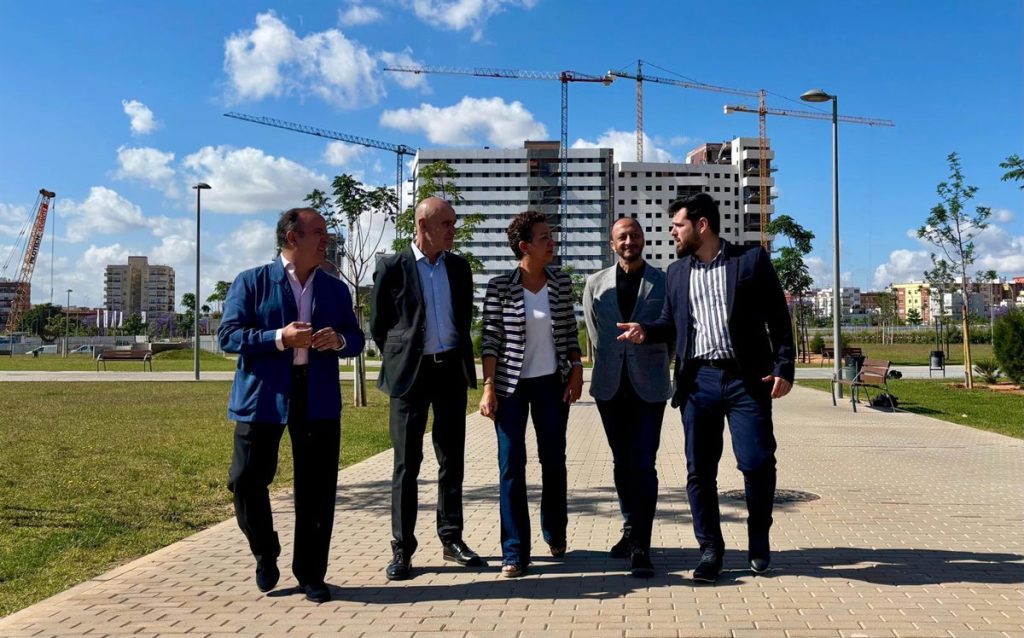 El PSOE de Sevilla critica las VPO de Cruz del Campo a 350.000 euros y denuncia el "modelo especulativo" del PP
