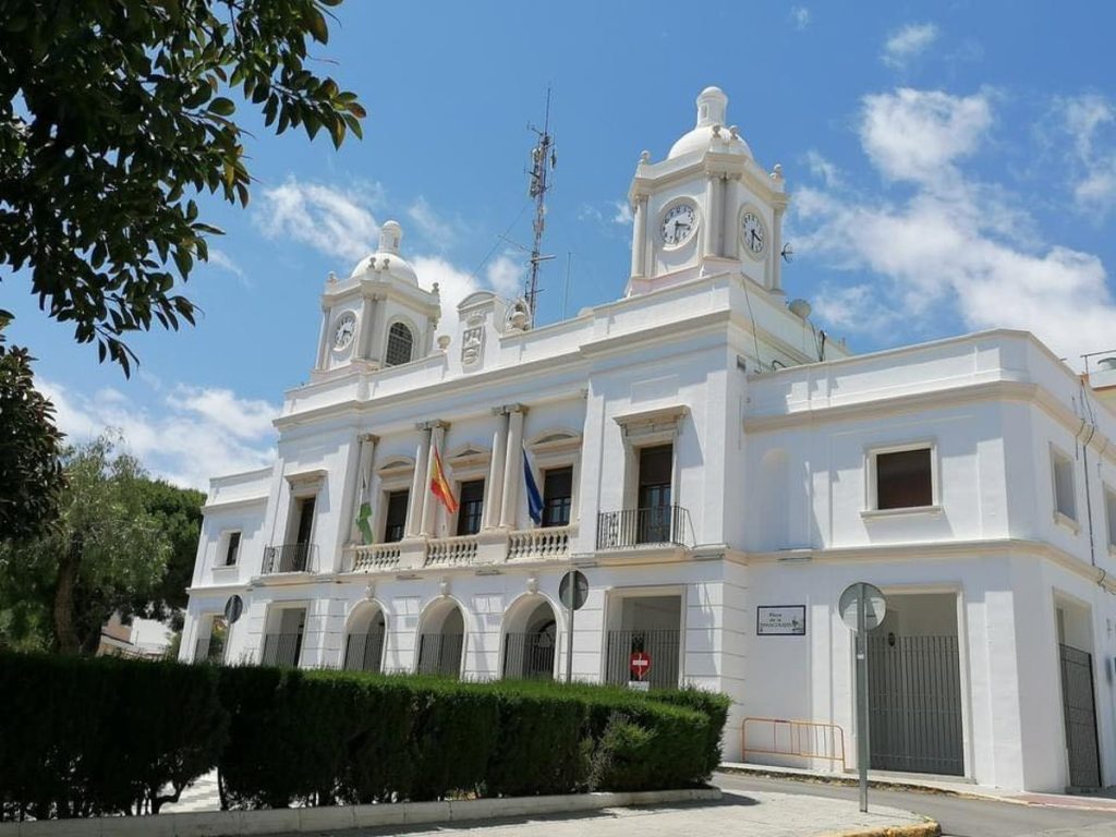 Barbate lamenta la muerte de dos guardias civiles en Huelva por narcotráfico