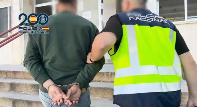 Cae en Sevilla una red de estafadores inmobiliarios que se hizo con 1,3 millones de euros