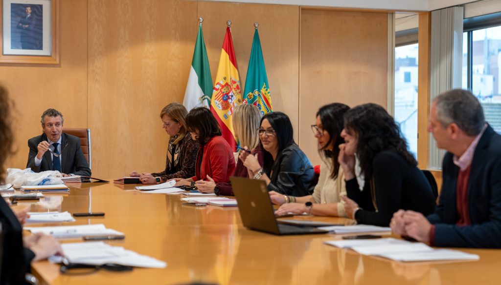 La Diputación de Sevilla destina 2,2 millones a proyectos sociales para colectivos vulnerables