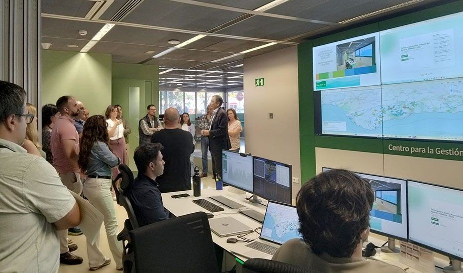 Jornada de puertas abiertas en el Centro de Gestión Avanzada del Agua de la Junta