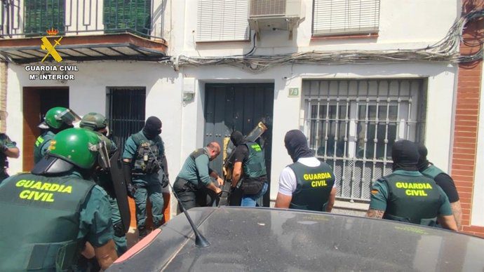 Detenido en Pilas con 8 kilos de marihuana y 384 gramos de metanfetamina
