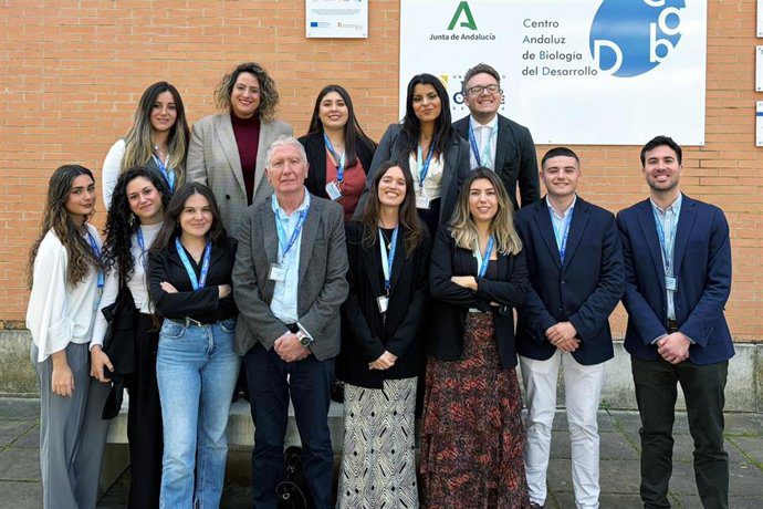La UPO de Sevilla y Fundación Unicaja renuevan su colaboración para investigar terapias de enfermedades raras