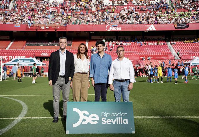 Más de 1.400 deportistas de la provincia de Sevilla compiten en el Día del Fútbol-7