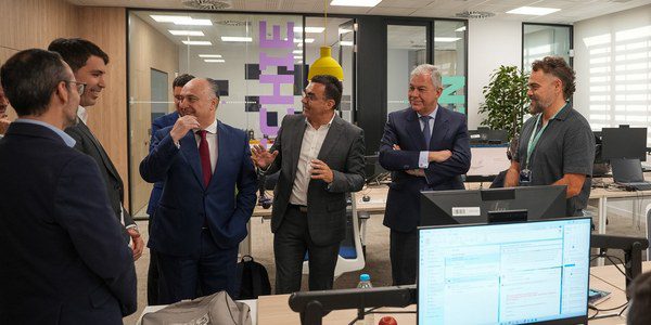 El hub de CaixaBank Tech en Sevilla ya emplea a 140 profesionales en diseño de banca europea