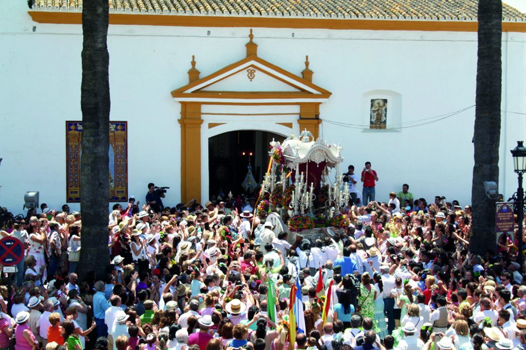Villamanrique acoge desde hoy el paso de casi 70 hermandades del Rocío