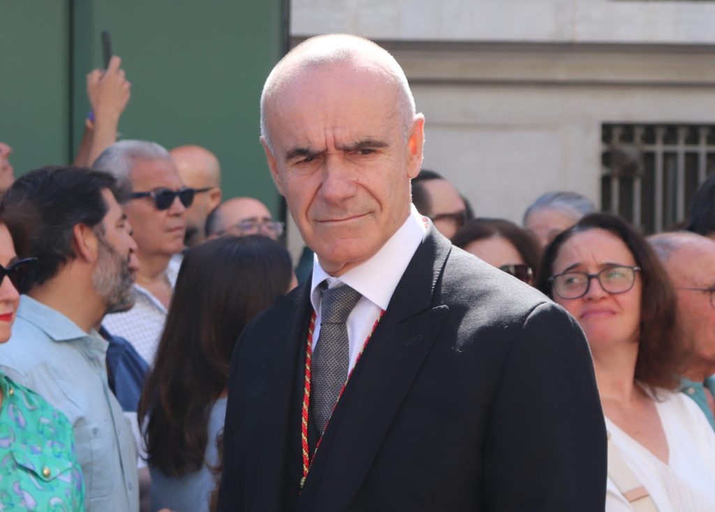 Fallece Gonzalo Crespo, exconcejal y delegado de Fiestas Mayores de Sevilla