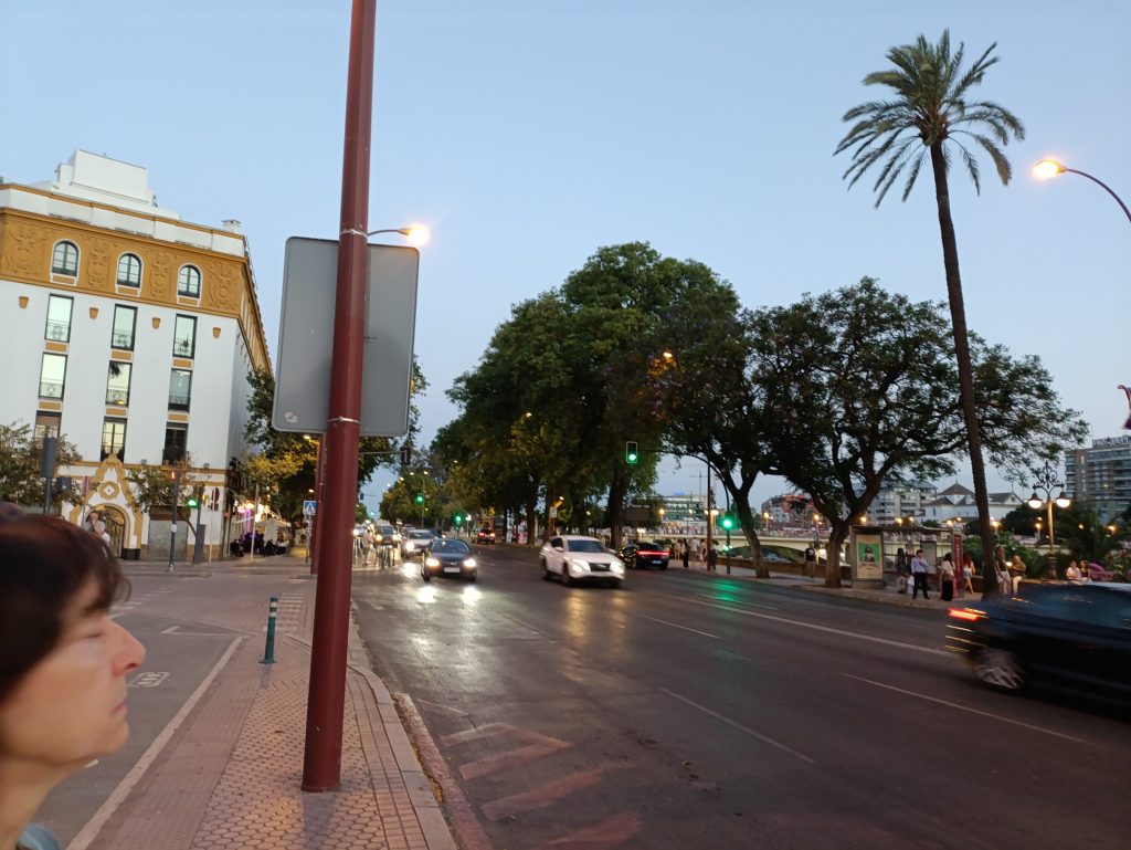 Paseo Colón de Sevilla - Sebastián Canelo