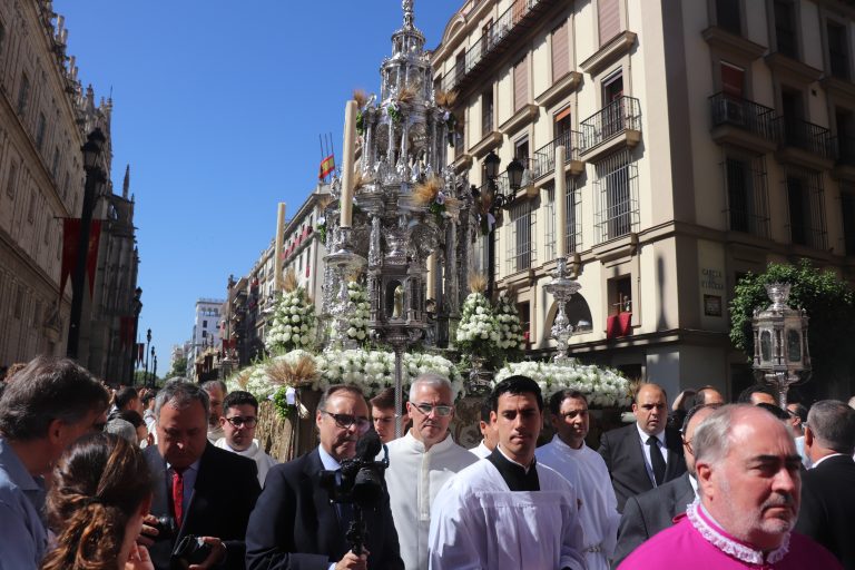 Corpus Cristhi 2026 Sevilla- Sebasti&aacute;n Canelo