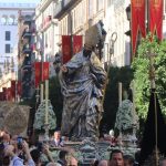 Paso con la imagen de San Leandro en la procesión del Corpus Christi de Sevilla 2026