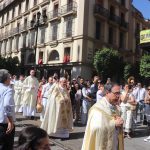El arzobispo de Sevilla en la procesión del Corpus Christi 2026