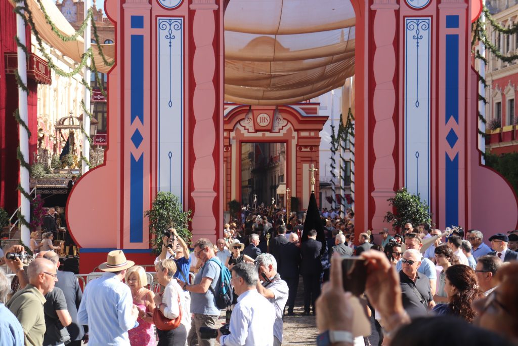 La plaza de San Francisco durante el Corpus Christi de Sevilla 2026