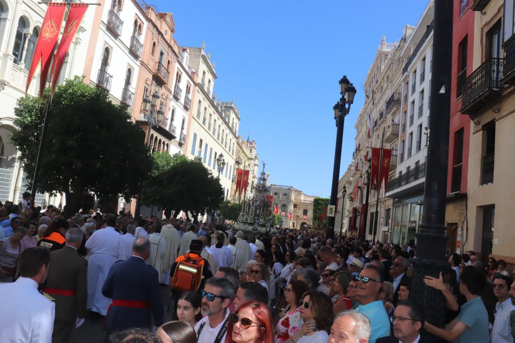 La Custodia en la procesión del Corpus Christi de Sevilla 2026