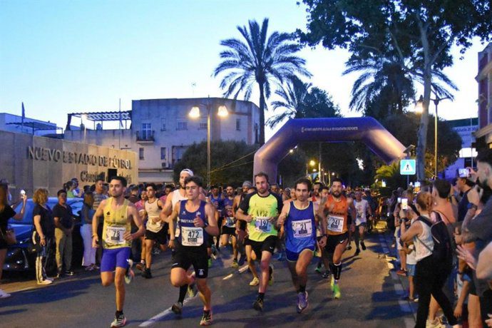 Alcalá de Guadaíra agota 700 dorsales para su XXVII Carrera Nocturna del 12 de junio