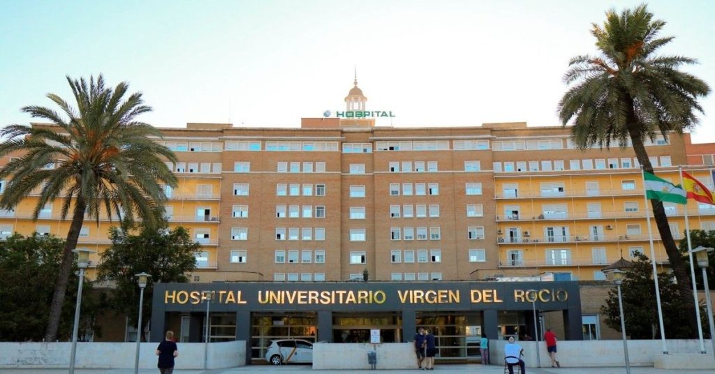 Muere en el Virgen del Rocío una bebé de Bormujos por quemaduras; investigan a la pareja de su madre
