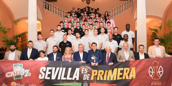 Sevilla celebra el ascenso del Caja 87 a Primera LEB en solo dos temporadas