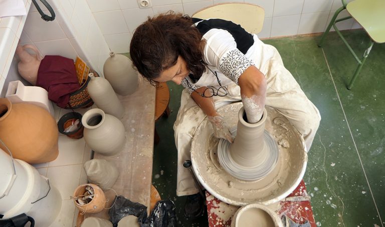Andaluc&iacute;a incorpora 13 nuevos oficios artesanos a su repertorio oficial