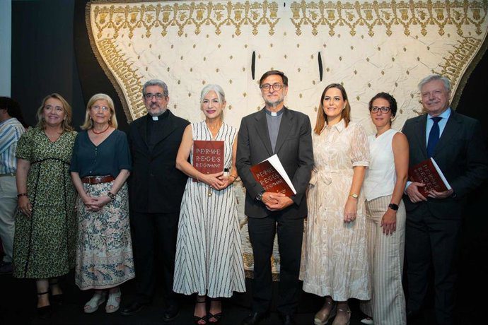 Cajasol inaugura hoy en Sevilla una exposición gratuita sobre la Virgen de los Reyes hasta el 29 de agosto